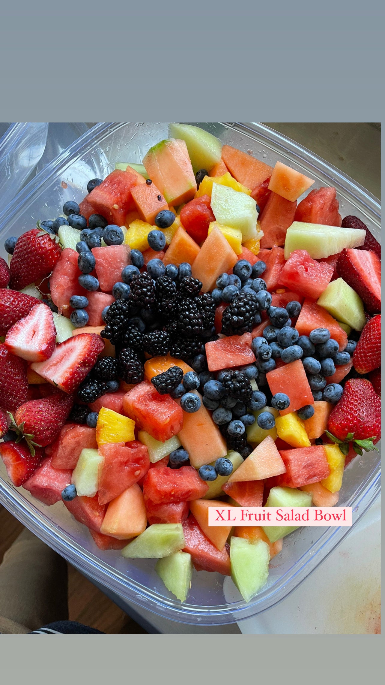 Fresh X-L Fruit Salad